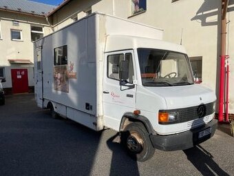 Prodám Mercedes  611 D pojízdná prodejna food truck
