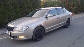 ŠKODA SUPERB II SEDAN 1,8TSi118kw,rv2009,DSG,XENONY