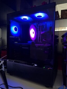 Ryzen 5600x, rx 6700 16gb, 256 gb m.2 ssd, 32gb ram, 750w