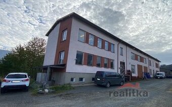 Prodej budovy se skladovacími, výrobními a obchodními prosto