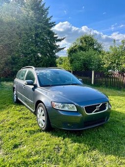 VOLVO V50 2.0D - rozprodej dílů