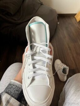 Koženkové boty Converse