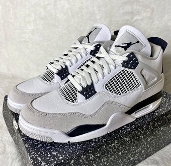Jordan 4 - Millitary Black 42 - 1