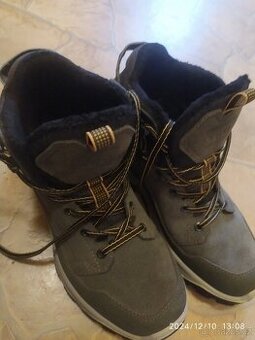 Boty Quechua waterproof