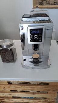 Automatický kávovar Delonghi Intensa