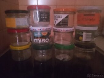 Zavařovací sklenice od 180-250 ml 120 kusů.