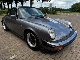 Porsche 911 Carrera 3.2 Coupé