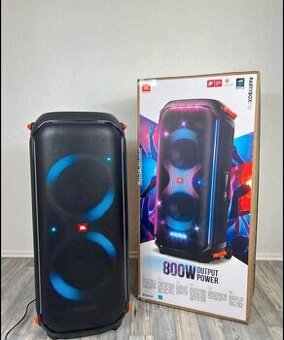 JBL 710