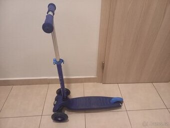 Dětská koloběžka / trojkoloběžka s LED kolečky