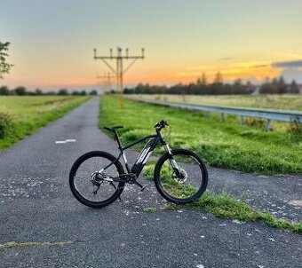 Elektrokolo Rockrider E-ST 500, stav nového 