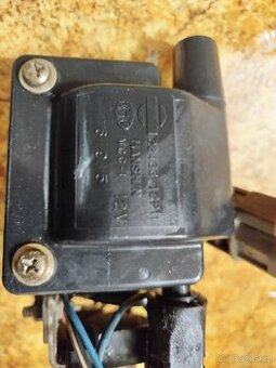 Nějakou jednotku z Nissan sunny b12 motor 1.6 SLX