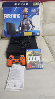 PS4 PRO, kompletní balení+hra