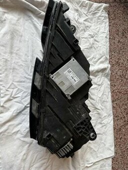 Pravé přední světlo Škoda Octavie 3 Facelift