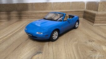 Model Mazda MX-5 NA 1:18 Otto Mobile