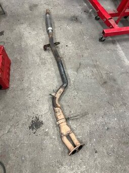 Prodám výfuk na 18i bmw e46