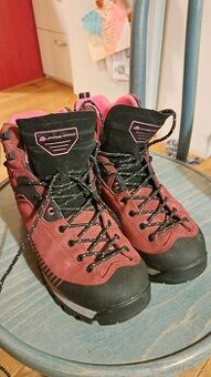 Trekové dámské kotníkové boty Alpine Pro