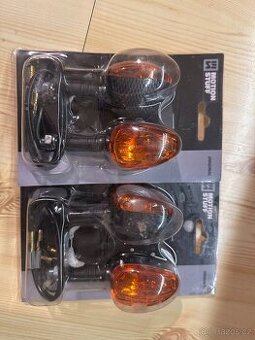 Čiré Blinkry na žárovku