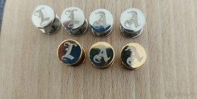 Prodam nausnice s pismeny