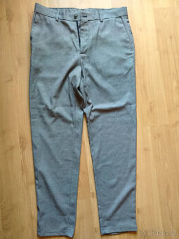 Chlapecké kalhoty Reserved vel. 48