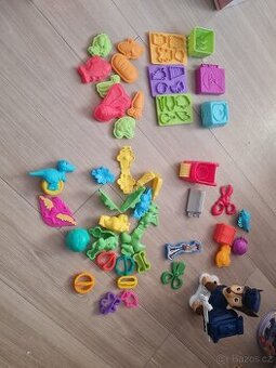 Obrovská sada doplňků k Play Doh