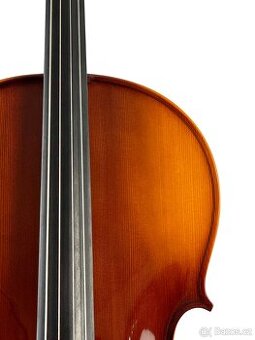 Celomasivní studentské violoncello 4/4