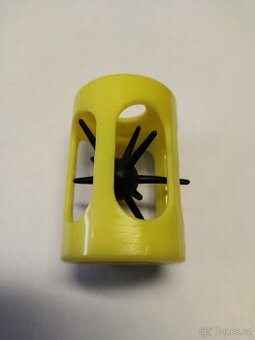 Ježek v kleci od výroby poškozený  Foglar Rychlé šípy