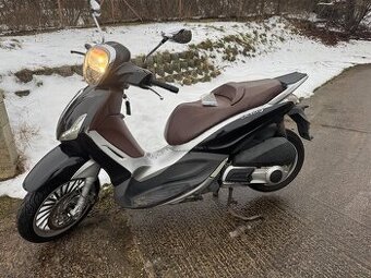PIAGGIO BEVERLY 300