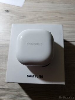 Samsung buds 2