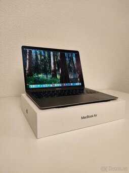 MacBook Air 2020 | i3 • 8GB • 256GB