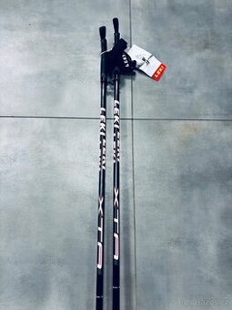 Hole na běžky Leki XTA Track