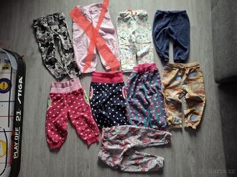 Set tepláků a kalhot