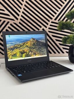 Acer TravelMate B118 | 4jádrový Intel | 128GB SSD | Baterie
