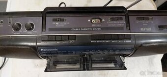 Radiomagnetofony na opravu cass..