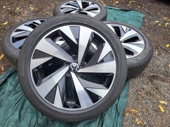 Letní kola Volkswagen ID4 ID5 R20 Drammen