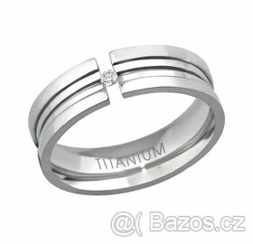 Titánový prsten - zirkon