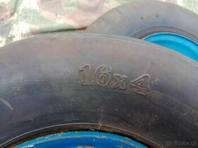Prodám pneu z disky