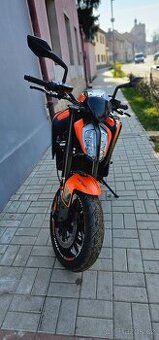 KTM DUKE 890 2022