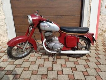 Jawa 250 Automatic