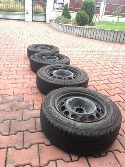 P-308 4x plech + pneu 195/65 R15 Letní