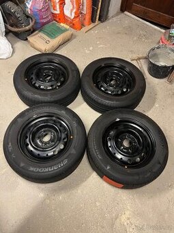 Plechová kola 15" + 7mm letní pneu Hankook 195/65 R15