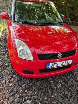 Suzuki Swift plně pojízdné.