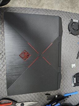 GTX 1660Ti / 32GB/ 144Hz / i5-9300H HP Omen.. 15dc15xxx