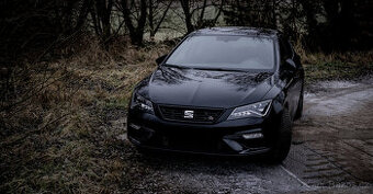 Seat Leon FR Black Matt 150 k., 2020, DPH.