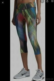 Bezecke leginy Nike nove - 1