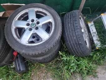Fabia 1  195/50 R 15 5x 100