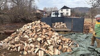 Palivove tvrdé topné dřevo - suché stipane