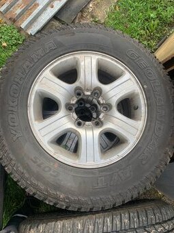 235/70R16