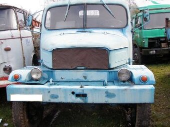 praga v3s motor prevodovka naprava kabina pera