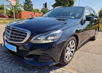Mercedes E200