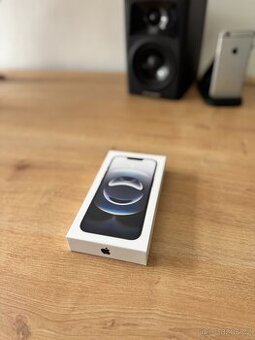 Nový Apple iPhone 16e (128 GB) | Nerozbalený, se zárukou